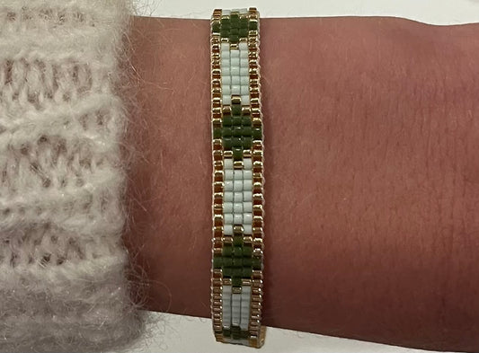 Evergreen Friendship Bracelet